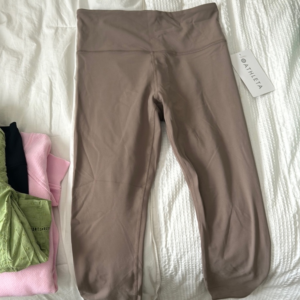 Athleta WomensTan Leggings